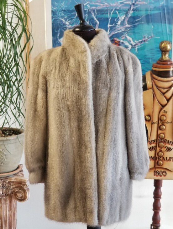 Jackets & Blazers - $2895 Classic Light Gray Mink Coat